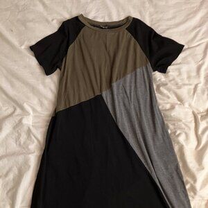 Bloomchic colorblock dress